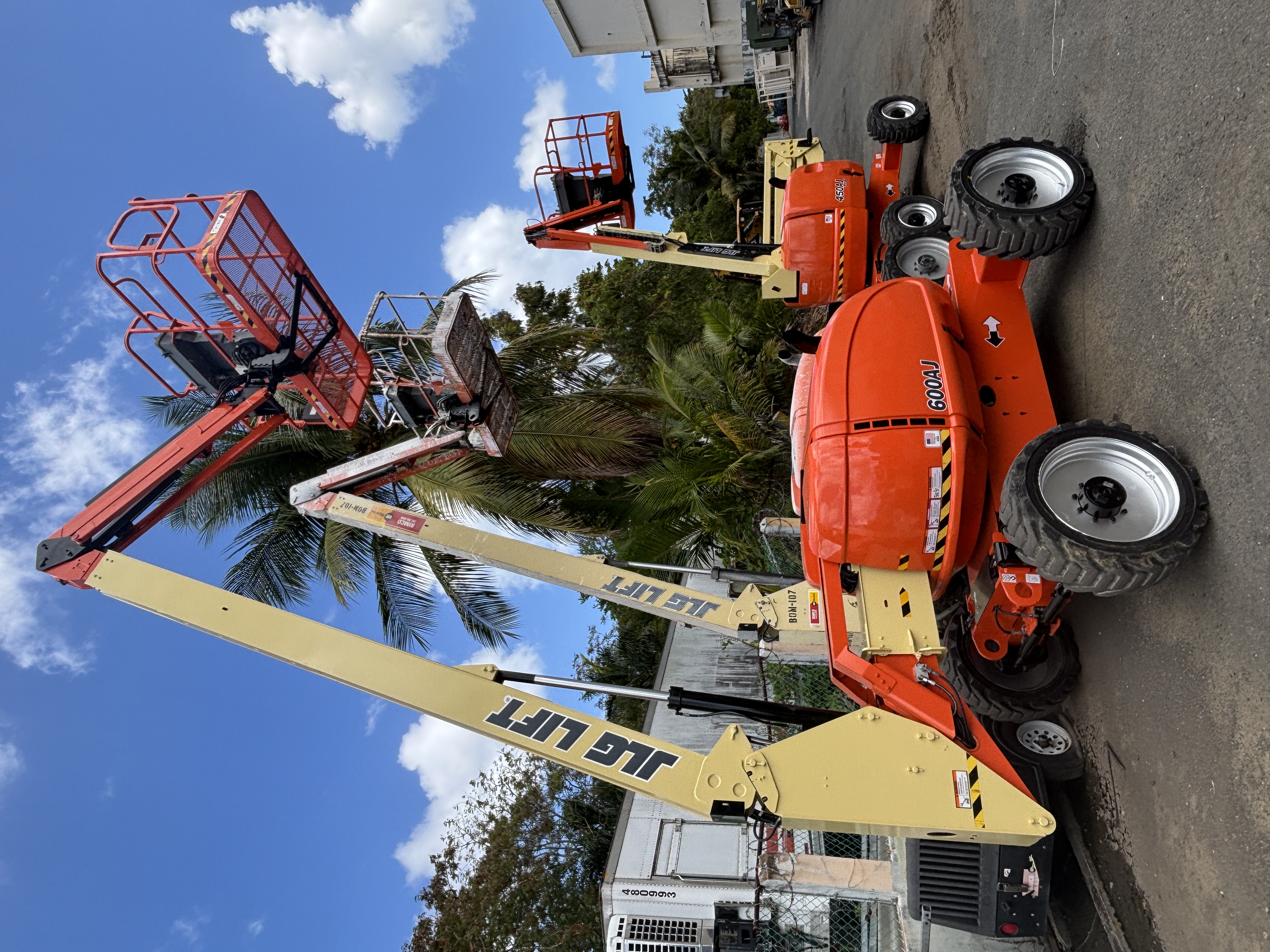 Boom Lifts