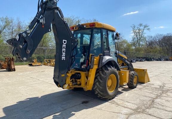 Deere 310G Backhoe - Photo 3