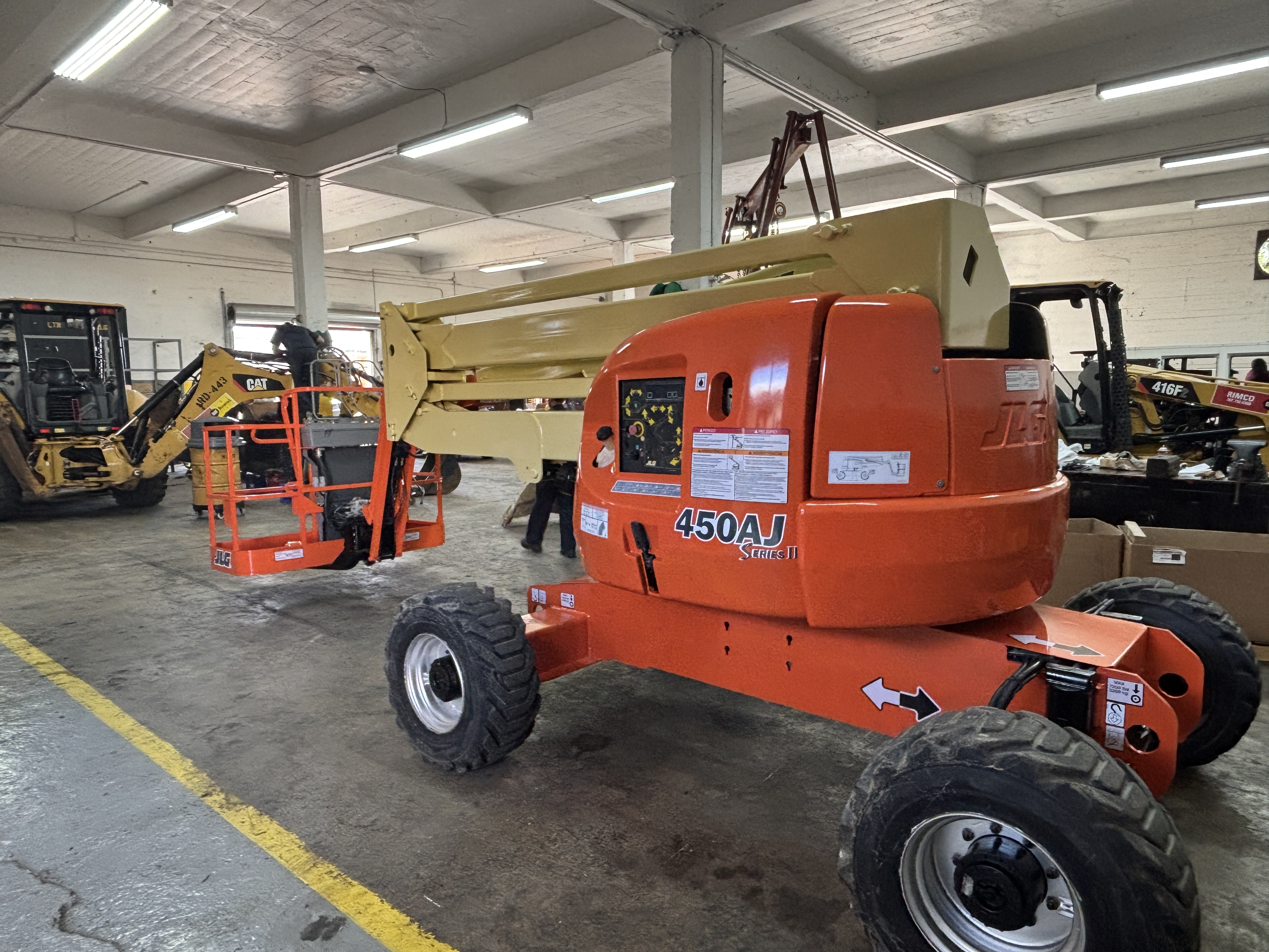 JLG 450AJ - Photo 2