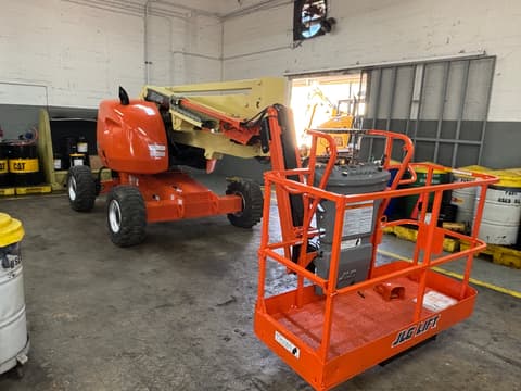 JLG 450AJ - Photo 1