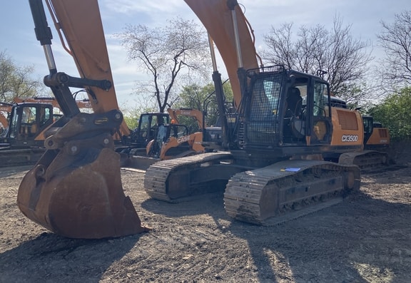 Case CX350D Excavator - Photo 1