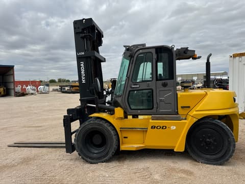 Hyundai 80D-9 - Photo 1