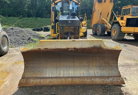 Deere 700L Dozer - Photo 3