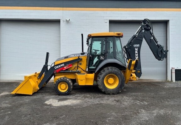 Deere 310G Backhoe - Photo 2