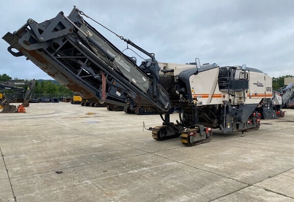 Wirtgen W2101 Milling Machine - Photo 2