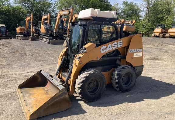 Case SR210B Skid Steer Loader - Photo 2