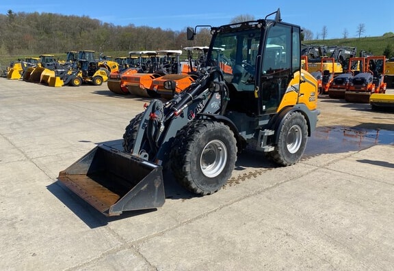Little Giant G5000X Compact Wheel Loader - Photo 1