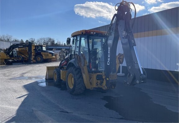 Deere 310SL Backhoe - Photo 4