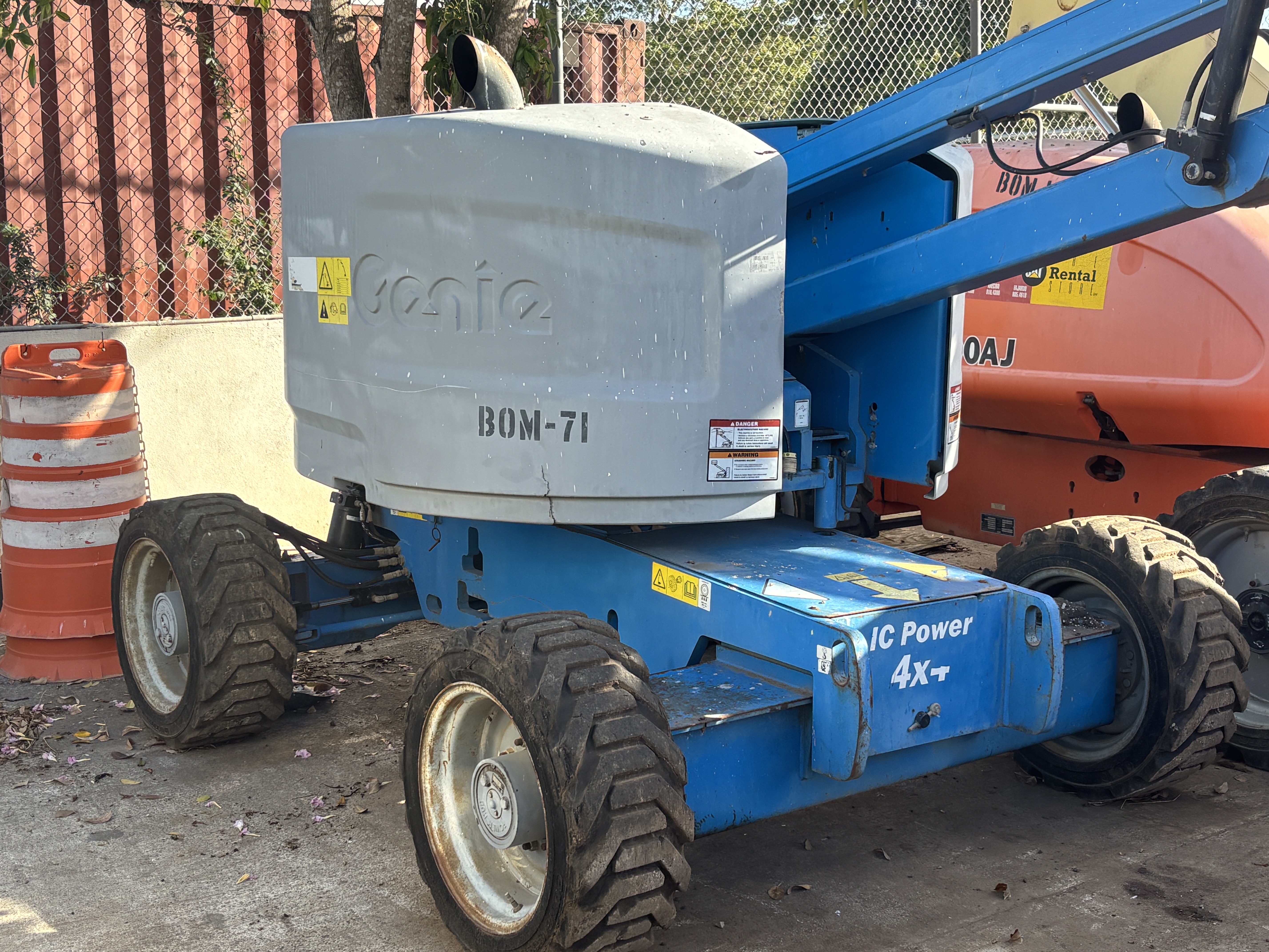 Genie Z45 - Photo 1
