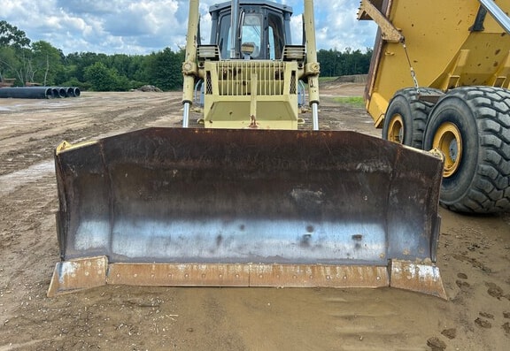 Komatsu D65 Dozer - Photo 3