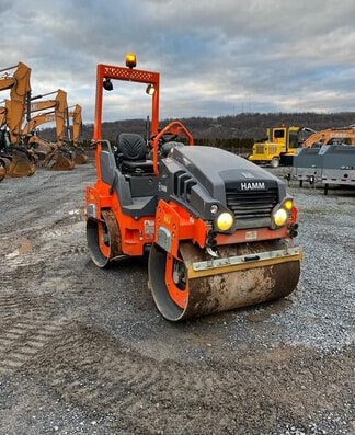 Hamm HD121IVO Tandum Drum Smooth Roller - Photo 1