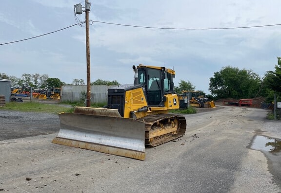 Deere 700L LGP Dozer - Photo 1