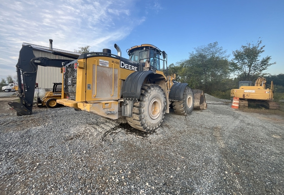 Deere 844K-III Wheel Loader - Photo 3