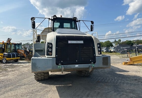 Terex TA400 Articulating Dump Truck - Photo 4
