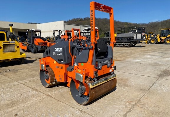 Hamm HD121IVO Tandum Drum Smooth Roller - Photo 3