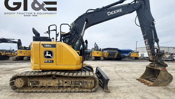 Deere 135G Excavator with Blade - Photo 4
