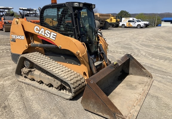 Case TR340B Track Skid Steer - Photo 2
